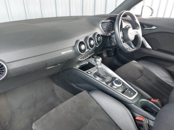 Used Audi TT 2021 for sale - 76246389: Photo 2