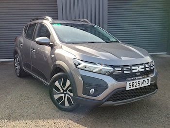 Used Dacia Sandero Stepway 2025 for sale - 79578407: Photo