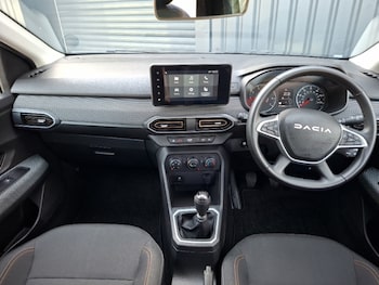 Used Dacia Sandero Stepway 2025 for sale - 79578407: Photo