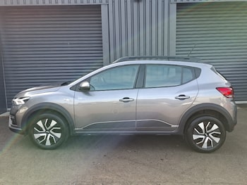 Used Dacia Sandero Stepway 2025 for sale - 79578407: Photo