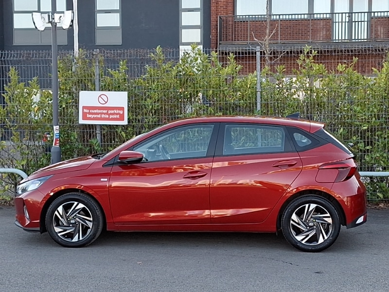 Used Hyundai i20 2023 for sale - 77987243: Photo 4