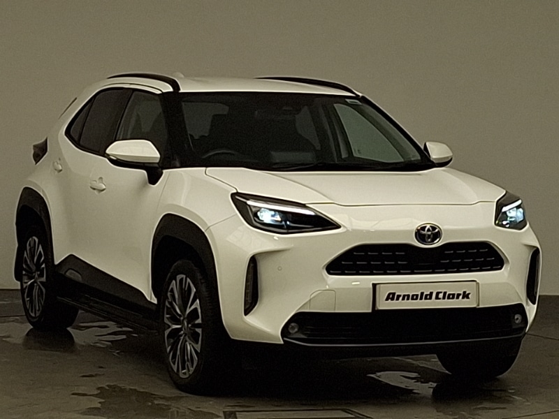 Used Toyota Yaris Cross 2023 for sale - 76880543: Photo 1