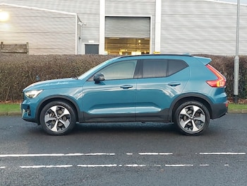 Used Volvo XC40 2023 for sale - 78643188: Photo