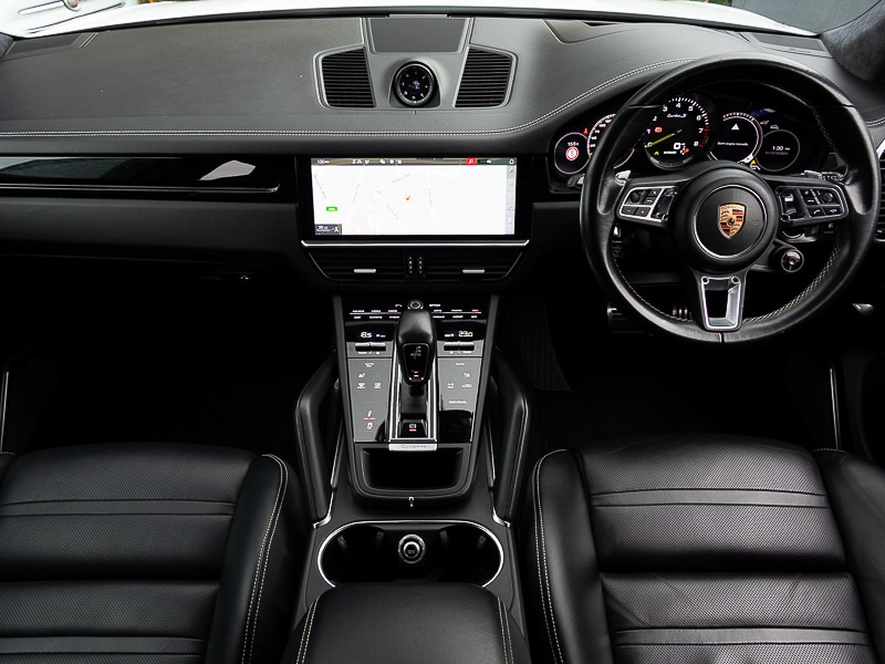 Used Porsche Cayenne 2020 for sale - 76451351: Photo 2