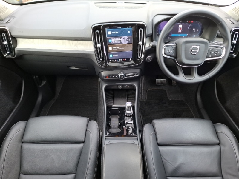 Used Volvo XC40 2024 for sale - 76544068: Photo 2