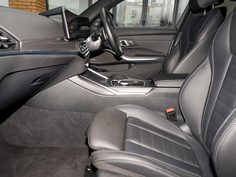 Used BMW 3 Series 2024 for sale - 77954550: Photo 2