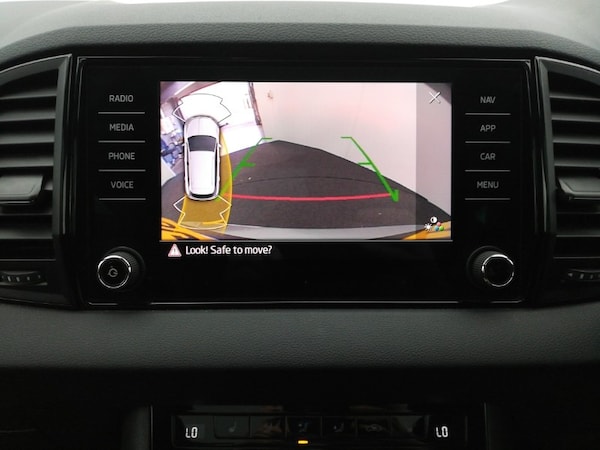 Used Skoda Karoq 2024 for sale - 76169332: Photo 10