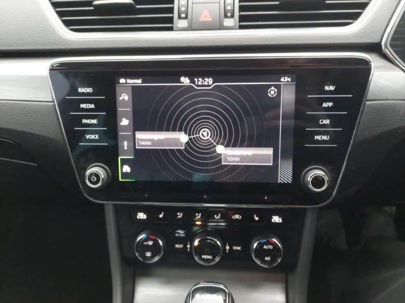 Used Skoda Superb 2023 for sale - 77467264: Photo 7