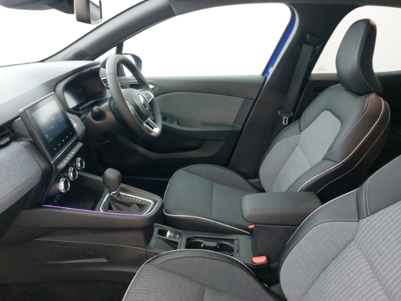 Used Renault Clio 2024 for sale - 76880555: Photo 5