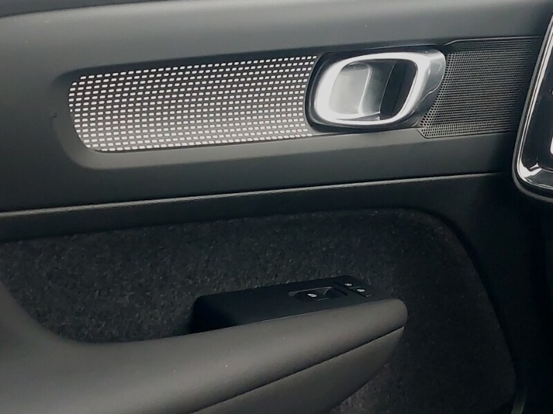 Used Volvo XC40 2024 for sale - 77509423: Photo 11