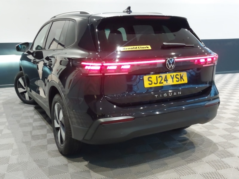Used Volkswagen Tiguan 2024 for sale - 77253066: Photo 3