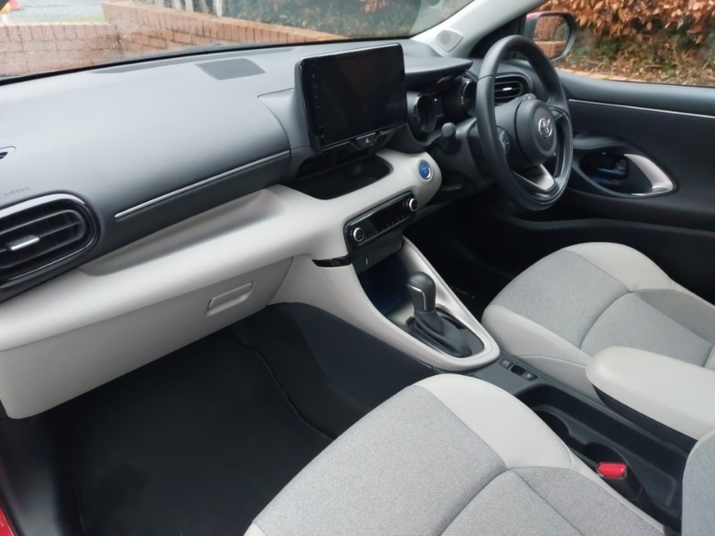 Used Toyota Yaris 2023 for sale - 77923167: Photo 5