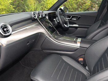 Used Mercedes-Benz GLC 2024 for sale - 77564517: Photo