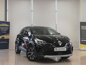 Used Renault Captur 2023 for sale - 79350902: Photo