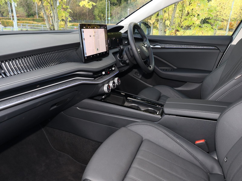 Used Skoda Superb 2024 for sale - 77316361: Photo 4