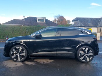 Used Renault Megane E Tech 2022 for sale - 77797681: Photo