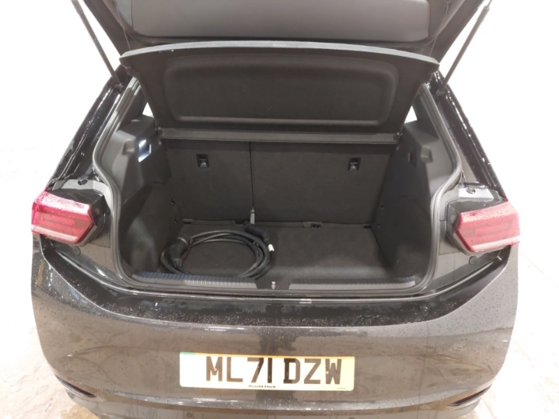 Used Volkswagen ID.3 2021 for sale - 77563275: Photo 8