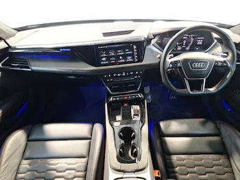 Used Audi RS e-tron GT 2021 for sale - 76726643: Photo