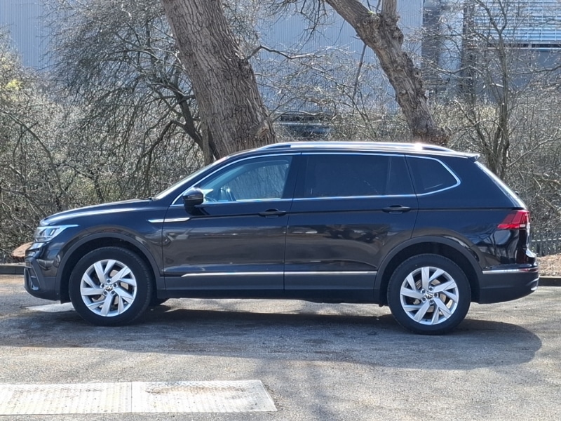 Used Volkswagen Tiguan Allspace 2023 for sale - 77949030: Photo 4