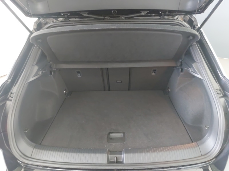 Used Volkswagen T-Roc 2022 for sale - 76366083: Photo 8
