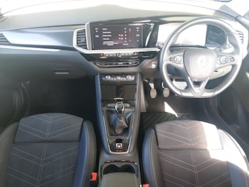 Used Vauxhall Grandland 2023 for sale - 78606328: Photo