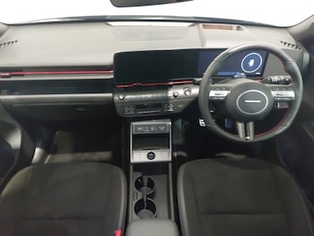 Used Hyundai KONA 2025 for sale - 76265164: Photo 2