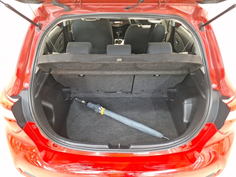 Used Toyota Yaris 2020 for sale - 76708367: Photo 8