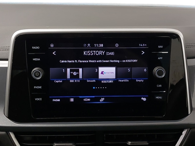 Used Volkswagen T-Roc 2023 for sale - 77956102: Photo 10