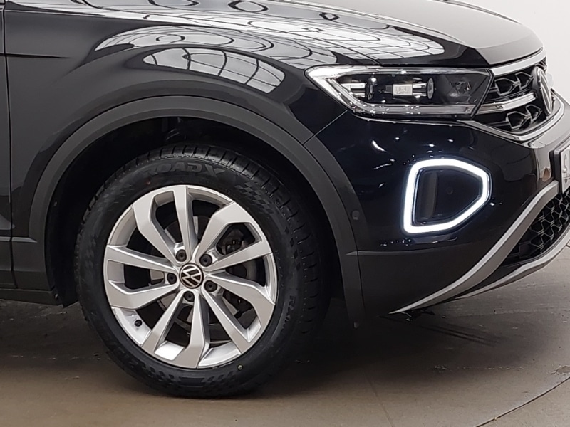 Used Volkswagen T-Roc 2023 for sale - 77956102: Photo 9