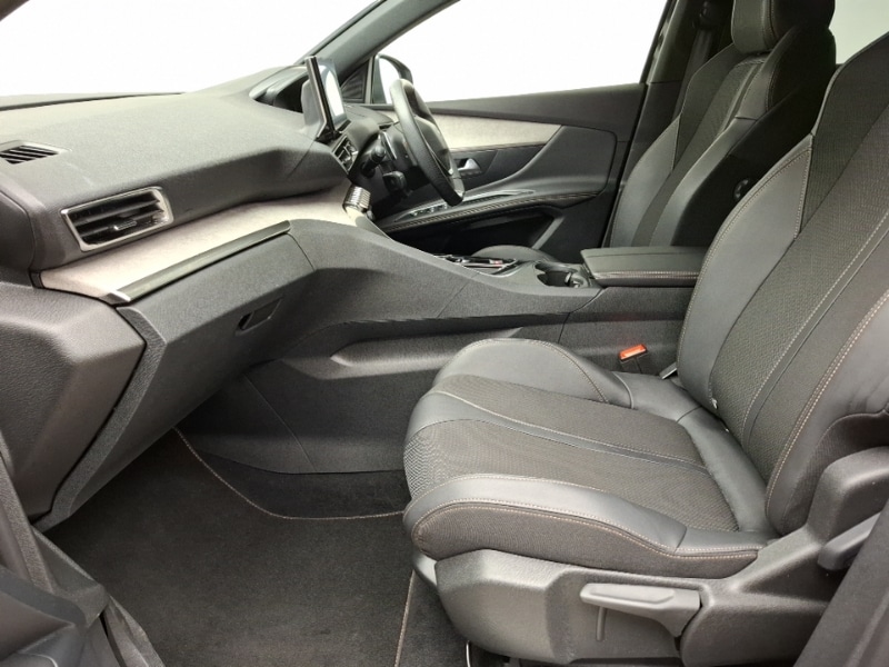 Used Peugeot 3008 2023 for sale - 77035594: Photo 5