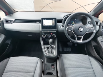 Used Renault Clio 2024 for sale - 78756749: Photo