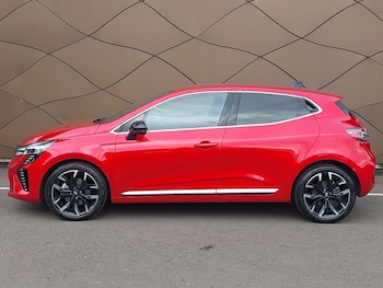 Used Renault Clio 2024 for sale - 78756749: Photo