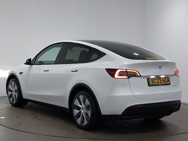 Used Tesla Model Y 2023 for sale - 76207850: Photo 3