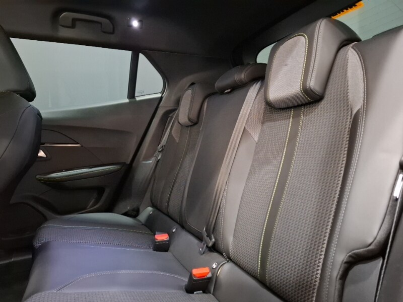 Used Peugeot 2008 2023 for sale - 76778612: Photo 6