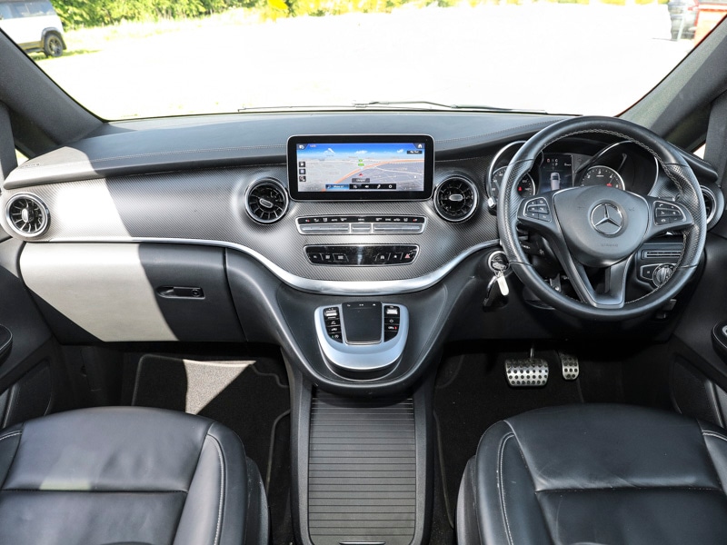 Used Mercedes-Benz V-Class 2023 for sale - 76451459: Photo 2