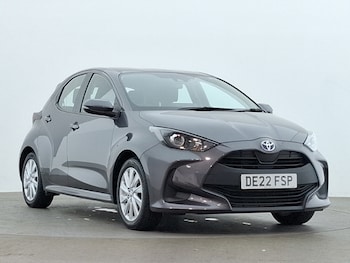 Used Toyota Yaris 2022 for sale - 79364004: Photo