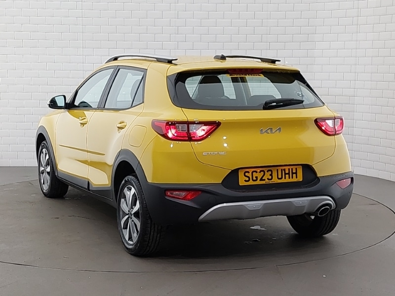 Used Kia Stonic 2023 for sale - 76411170: Photo 3