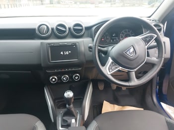 Used Dacia Duster 2021 for sale - 77790835: Photo