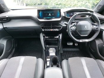Used Peugeot 2008 2023 for sale - 78853267: Photo