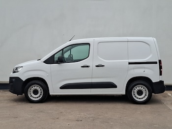 Used Citroen Berlingo 2024 for sale - 76115900: Photo 4