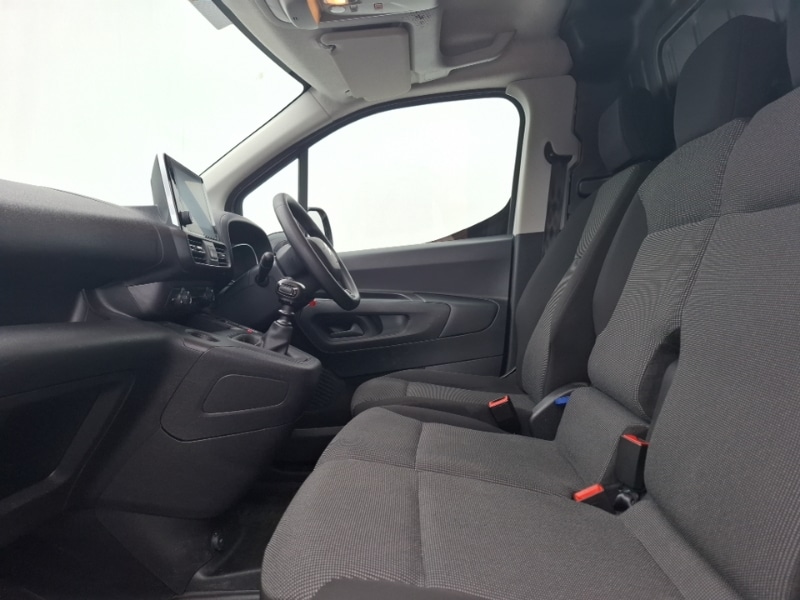 Used Citroen Berlingo 2024 for sale - 76115900: Photo 5
