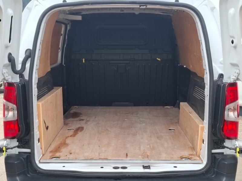 Used Citroen Berlingo 2024 for sale - 76115900: Photo 8