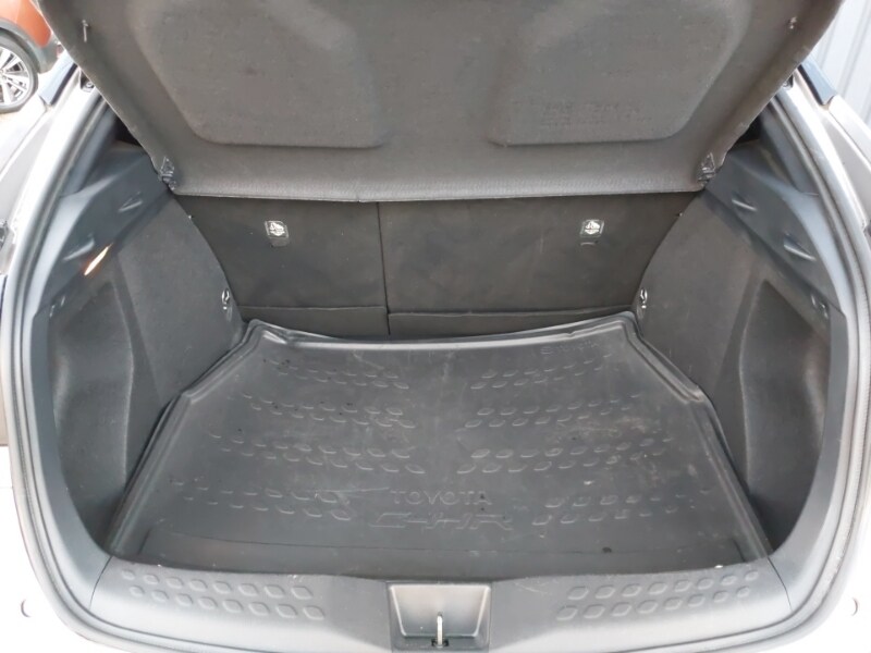 Used Toyota C-HR 2020 for sale - 77573504: Photo 8