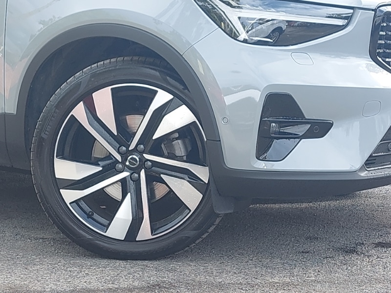 Used Volvo XC40 2024 for sale - 76365890: Photo 9