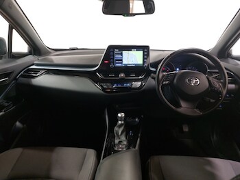 Used Toyota C-HR 2021 for sale - 78861628: Photo