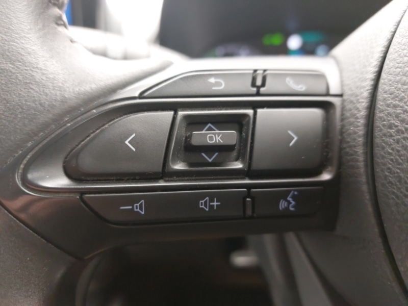 Used Mazda Mazda2 HYBRID 2024 for sale - 77232838: Photo 12