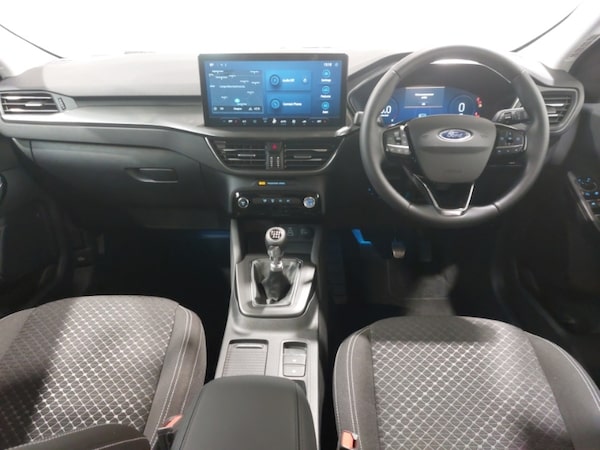 Used Ford Kuga 2025 for sale - 76169296: Photo 2