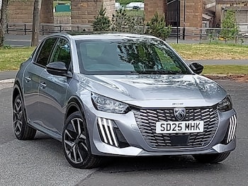 Peugeot - 208