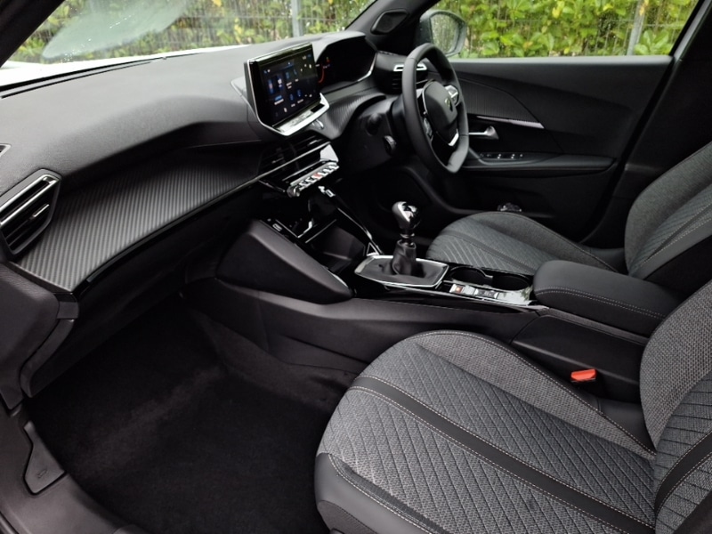 Used Peugeot 2008 2025 for sale - 76967608: Photo 5