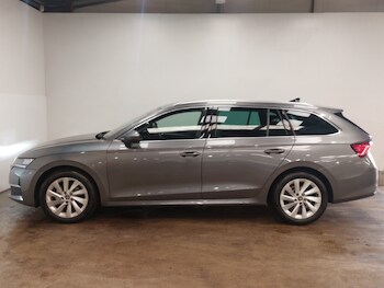 Used Skoda Octavia 2025 for sale - 77320067: Photo